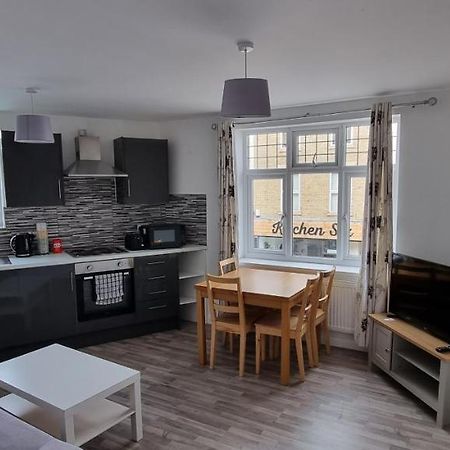 Ferienwohnung VH Premier Flat 3 Gillingham  Exterior foto